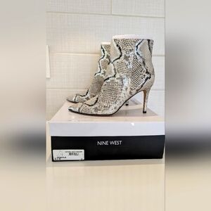 Nine West Fhayla Bootie NWB 8.5